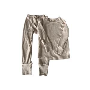 Childhoods neutral set